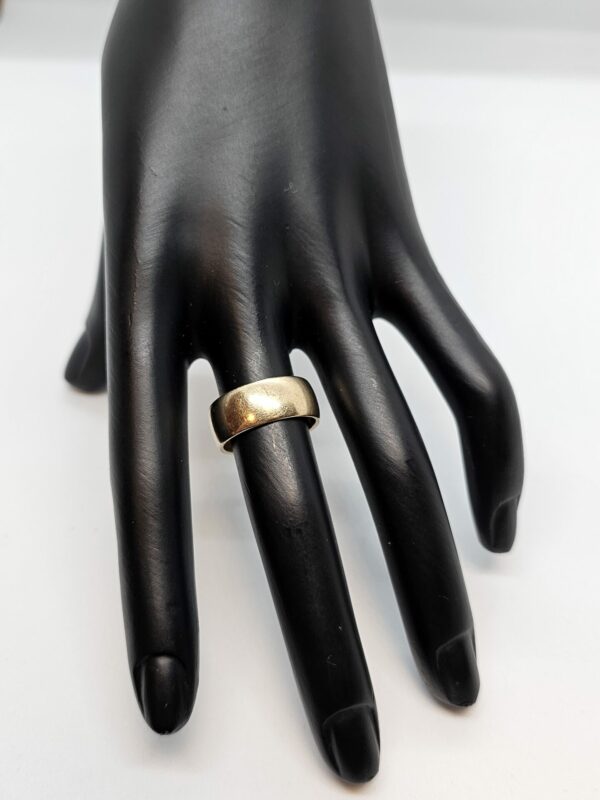 Gold Band Ring