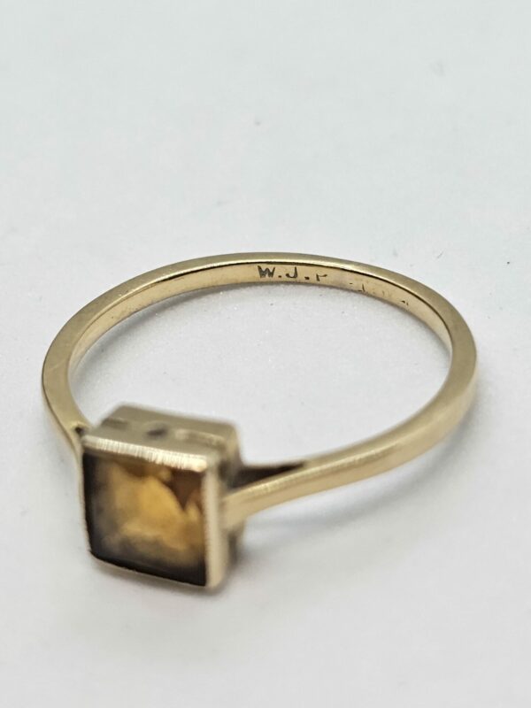 Victorian Citrine Gold Ring - Image 2