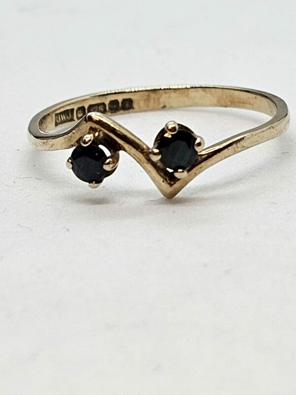 Vintage Sapphire Ring - Image 3