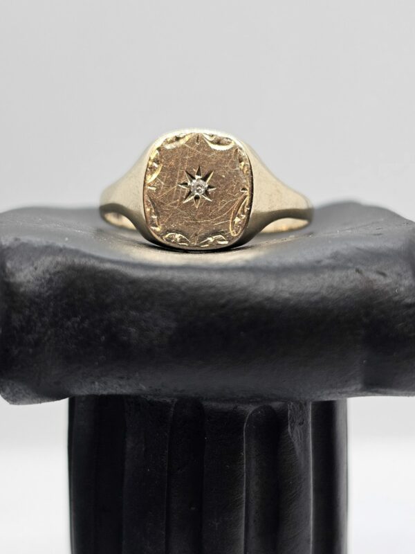 Gold Signet Ring - Image 5