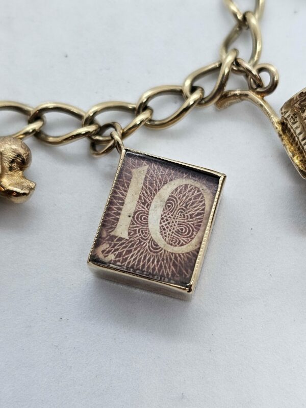 9ct Gold Charm Bracelet - Image 3