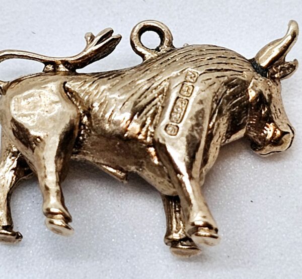 Bull Gold Pendant - Image 3