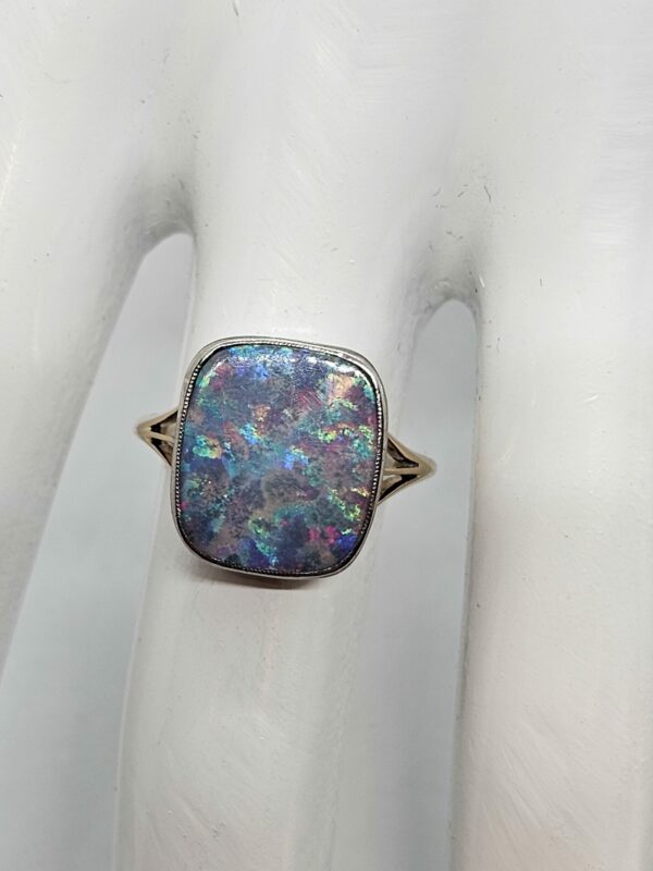 18ct 6ct gold Fire Opal Ring