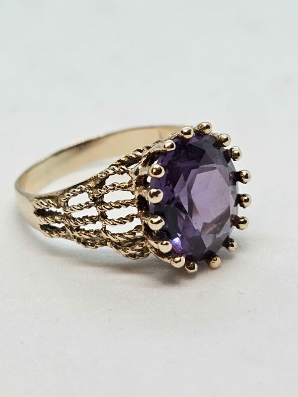 Synthetic Alexandrite Gold Ring