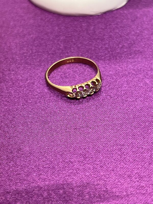 18ct gold diamond ring vintage - Image 2