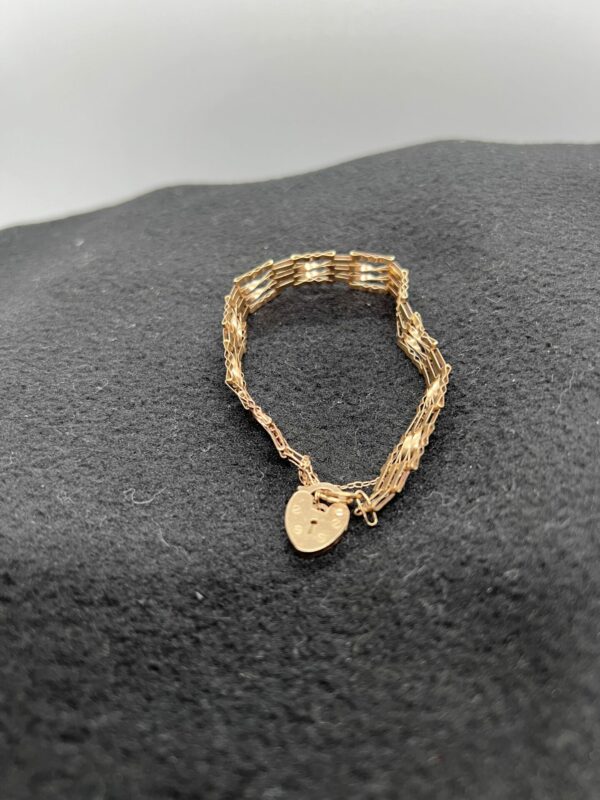 9ct gold gate bracelet