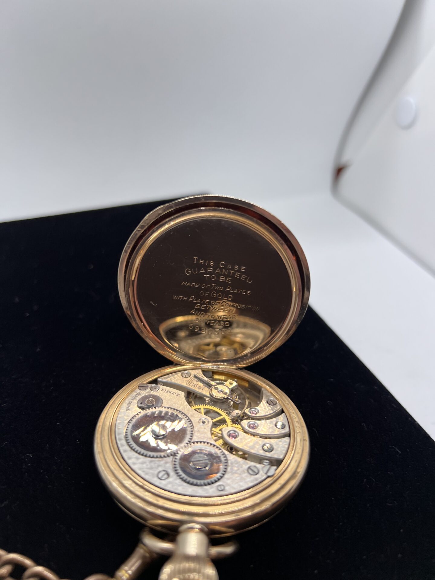 Gold plated Elgin pocket watch case and Swiss movement - RUSTIC RETRO