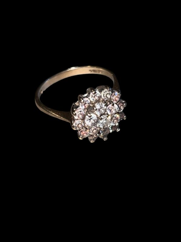 9ct gold large cz cluster ring