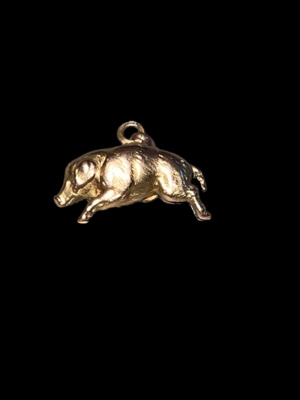 9ct gold pig charm pendant - Image 2