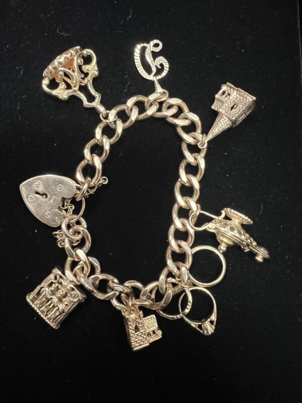 Vintage 9ct gold charm bracelet