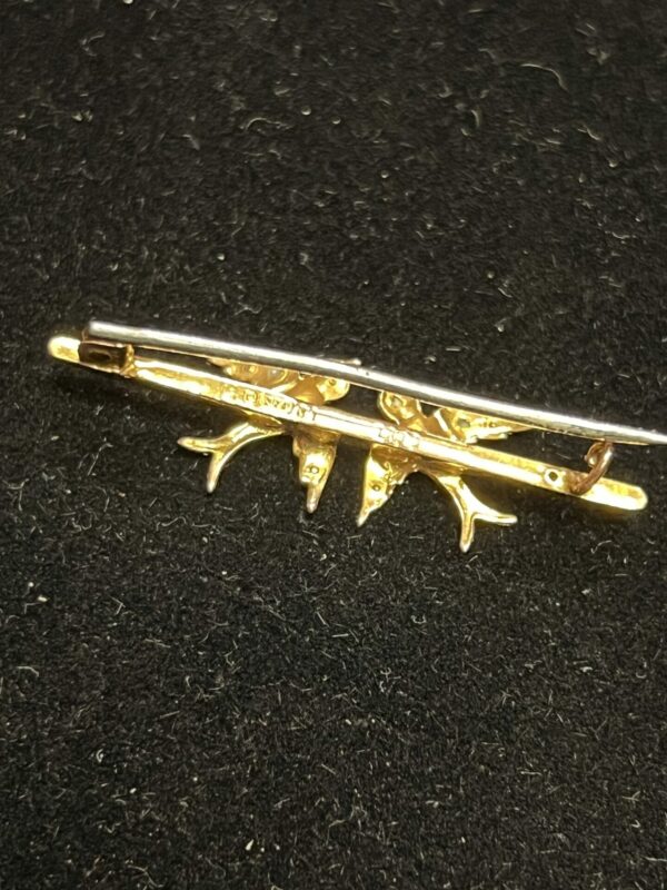 9ct gold swallow and seed pearls bar brooch - Image 2