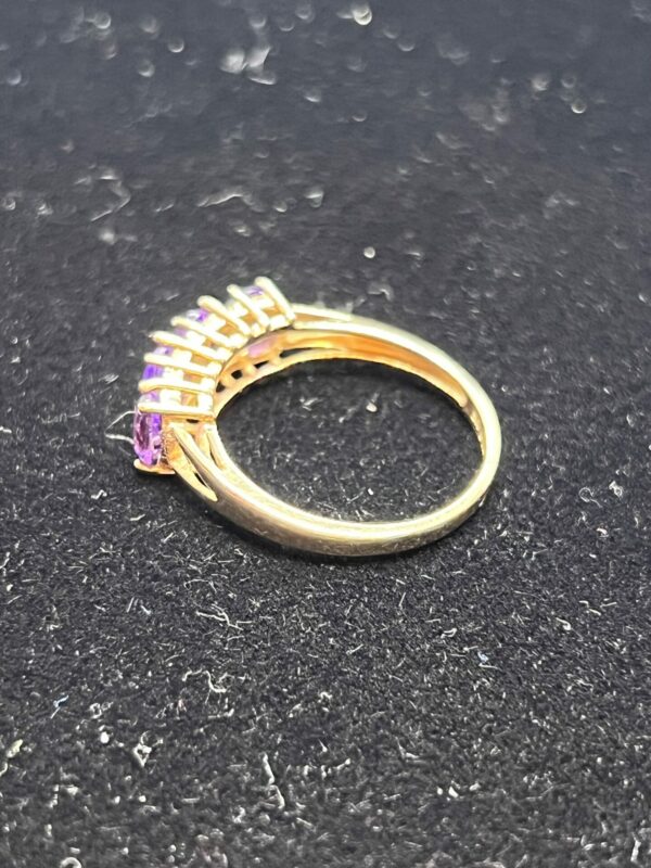 9ct gold amethyst and diamond ladies ring - Image 4