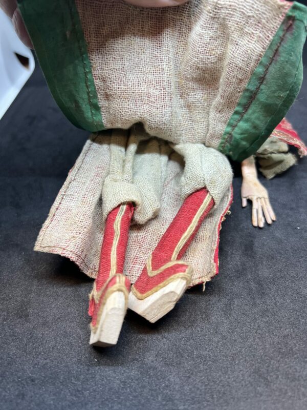 19th century Chinese opera doll collection - Image 11