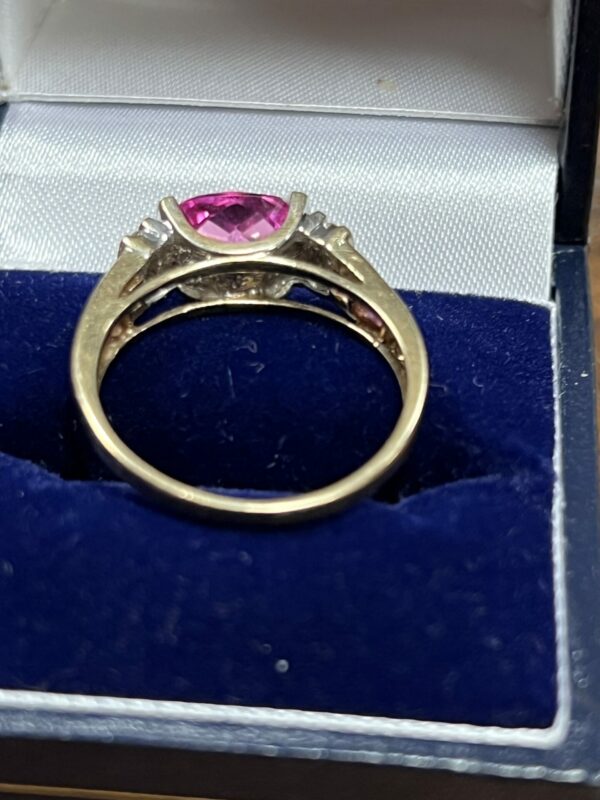 Pink sapphire and diamond - Image 7