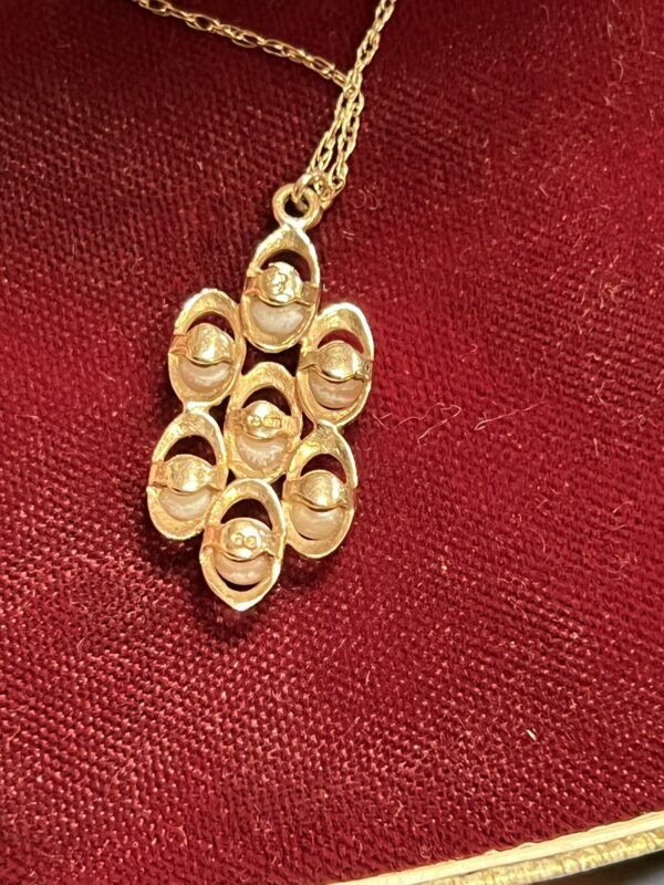 9ct gold and Pearl pendant - Image 2