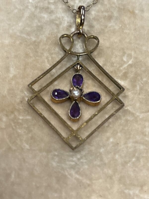 9ct gold Edwardian pendant - Image 7