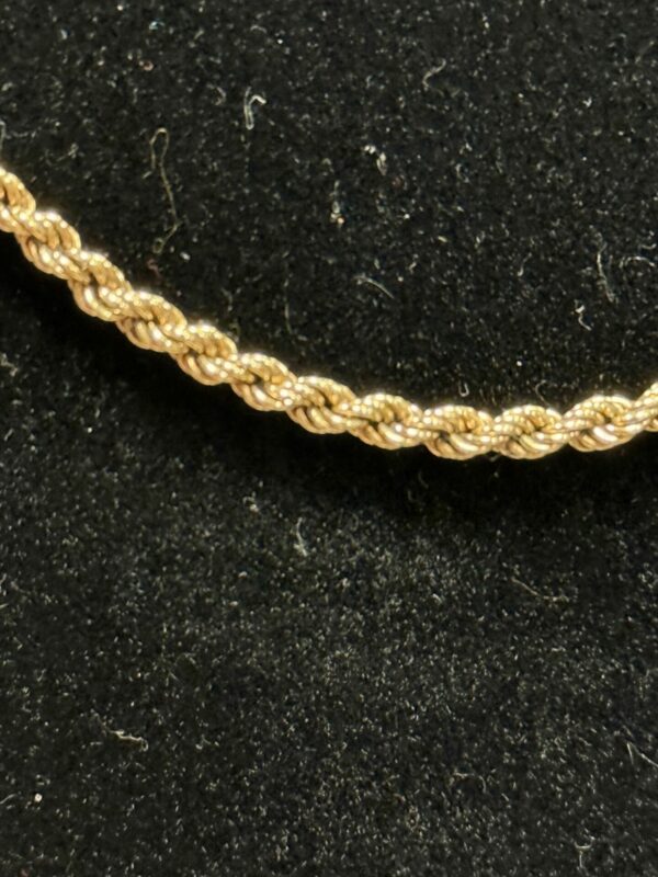 9ct gold  preloved rope chain - Image 2