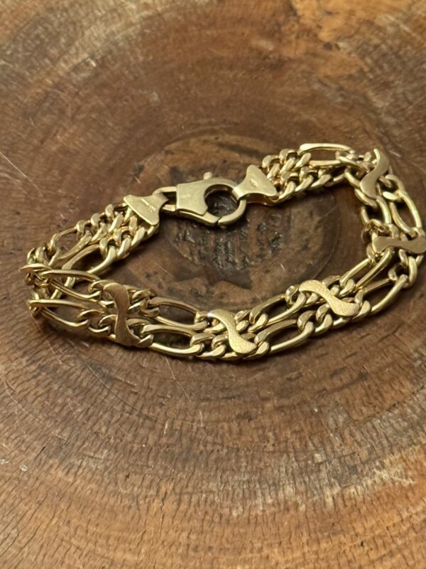 9ct gold double figaro bracelet - Image 4