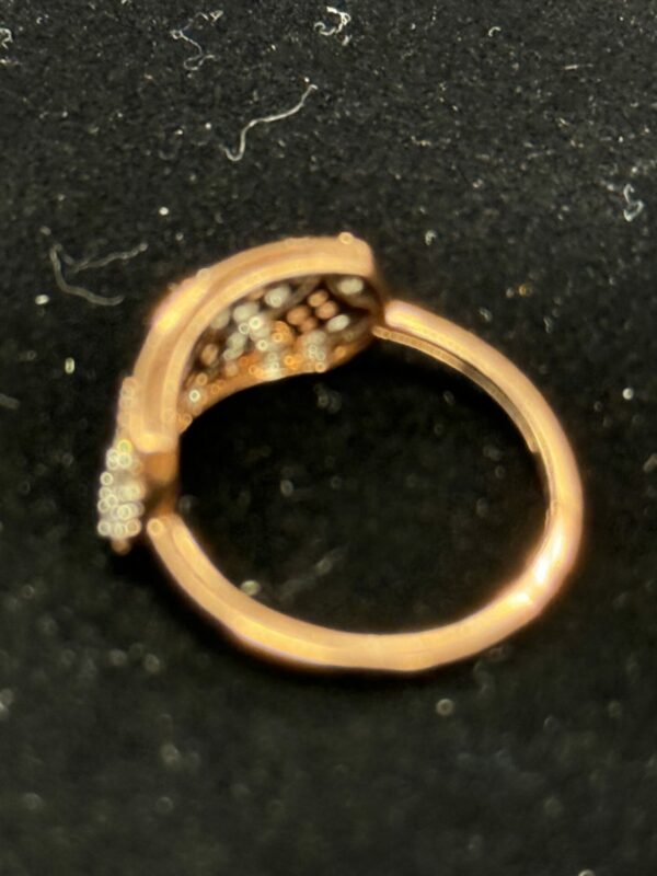 9ct rose gold white and pink diamond ring - Image 4