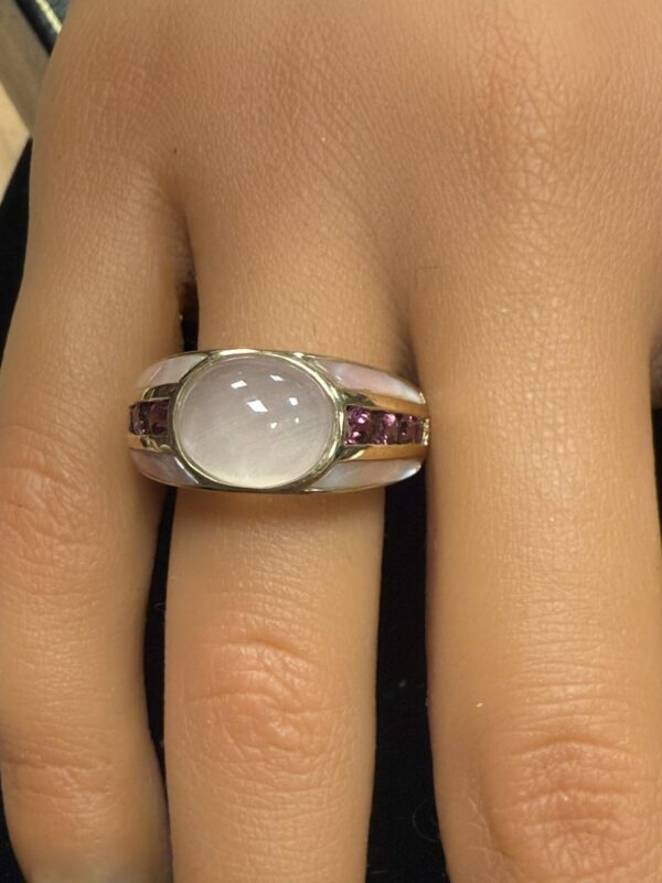 Unisex moon stone and amethyst ring 9ct gold