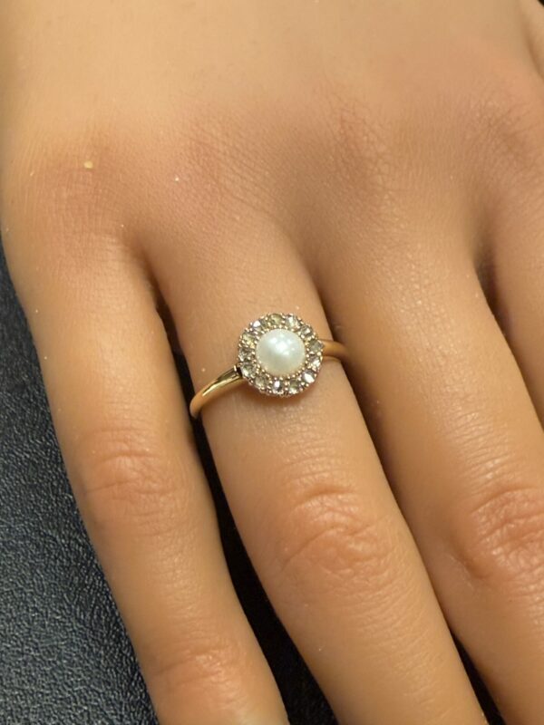 18ct gold antique pearl and diamond ring