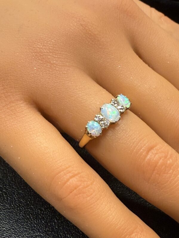 Antique 18ct gold opal and diamond ring - Image 2