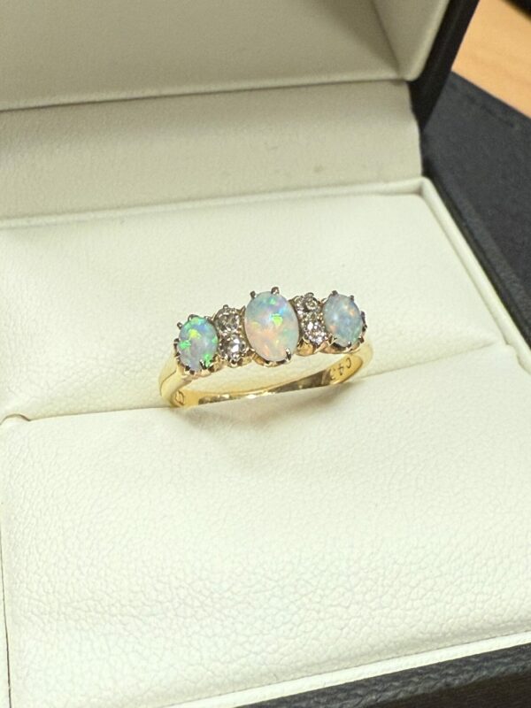 Antique 18ct gold opal and diamond ring - Image 3