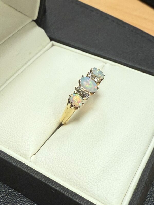 Antique 18ct gold opal and diamond ring - Image 5