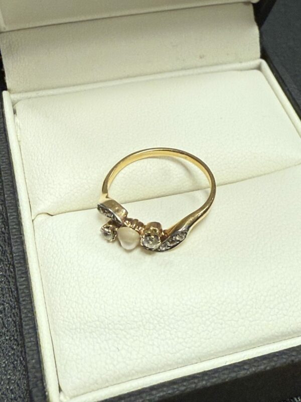 Antique diamond and pearl 18ct gold ring - Image 6