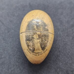 Mauchline Ware Etui Thimble Box