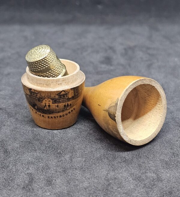 Mauchline Ware Etui Thimble Case - Image 2